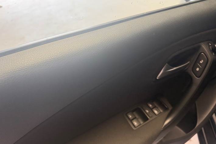 Sort VW Polo fra 2014