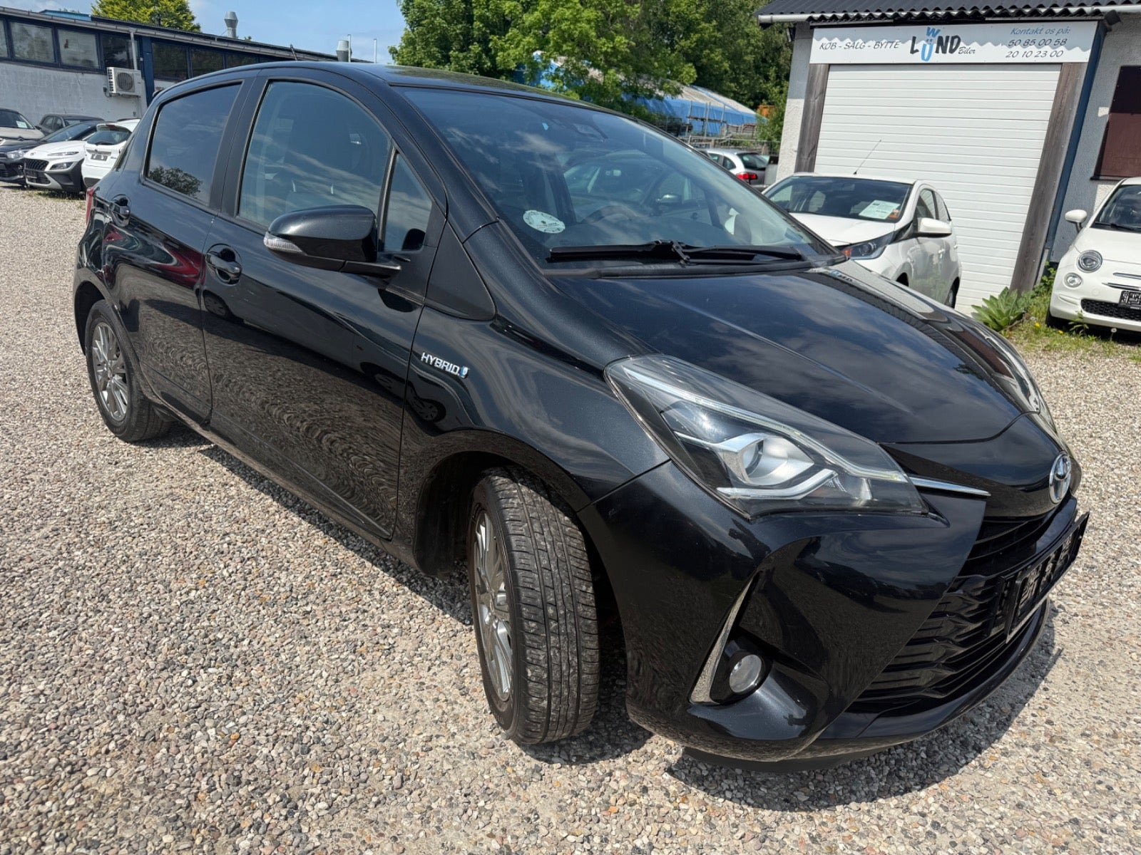 Sort Toyota Yaris fra 2017