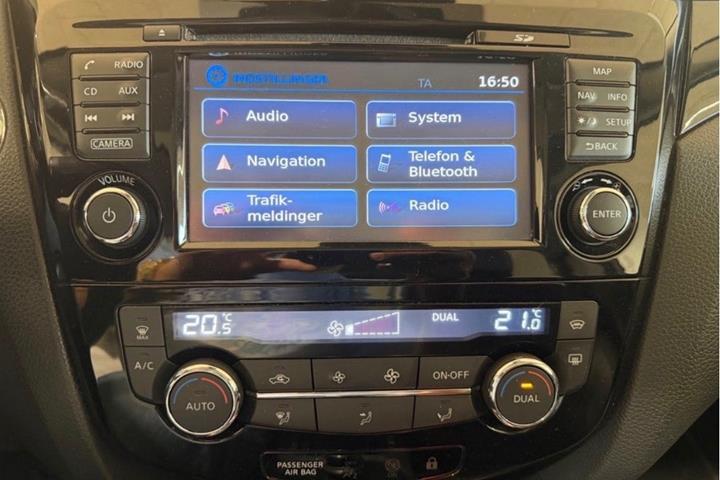 Grå Nissan Qashqai fra 2017