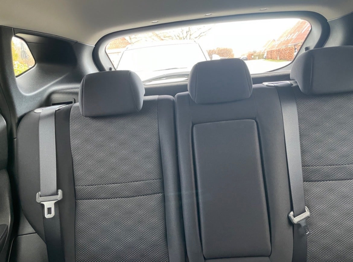 Grå Nissan Qashqai fra 2017