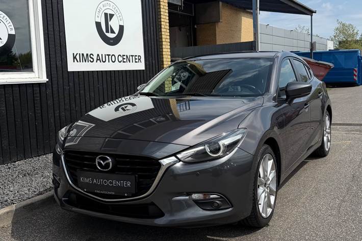 undefined Mazda 3 fra 2018 set udefra