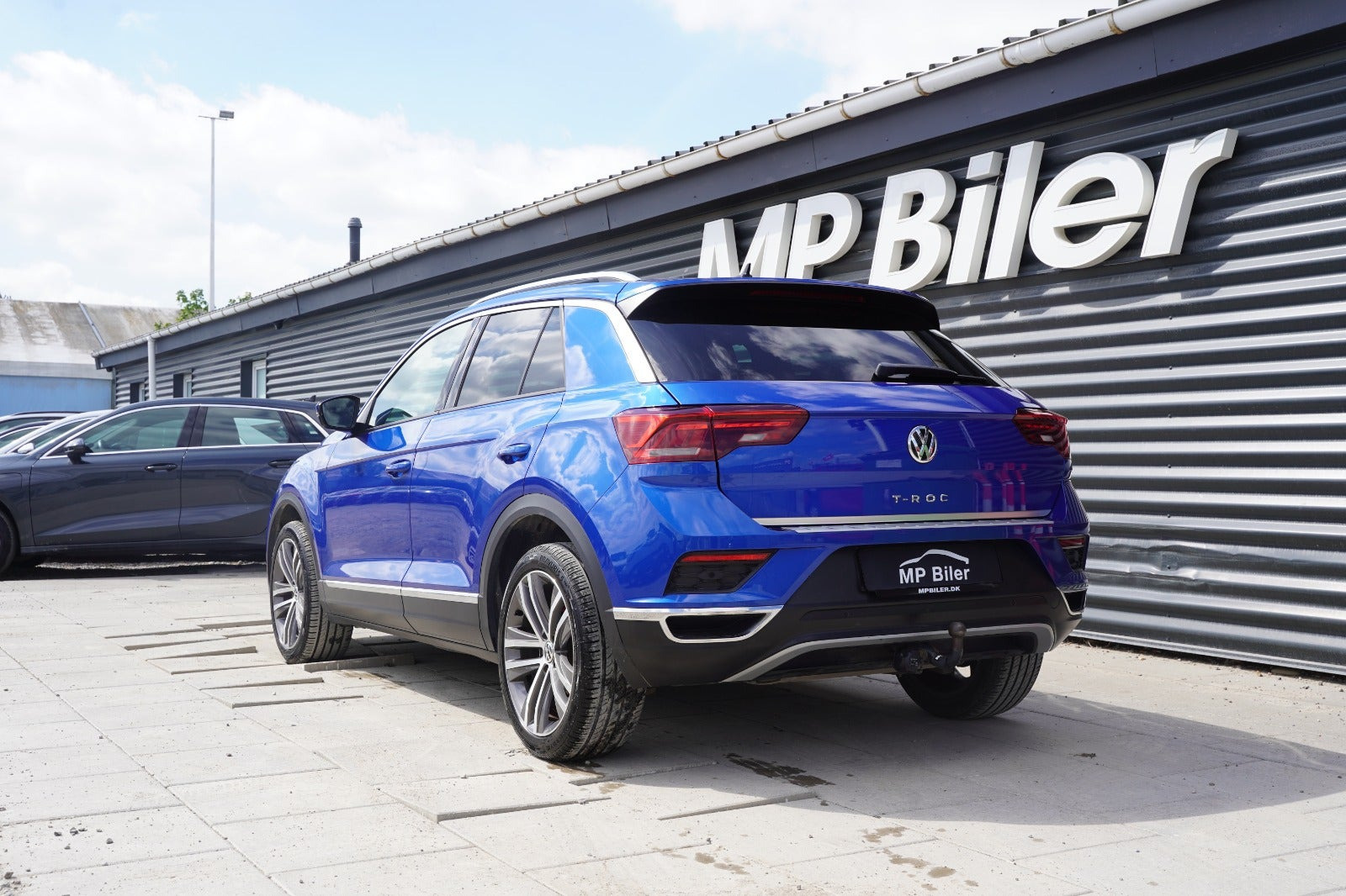 Blå VW T-Roc fra 2019