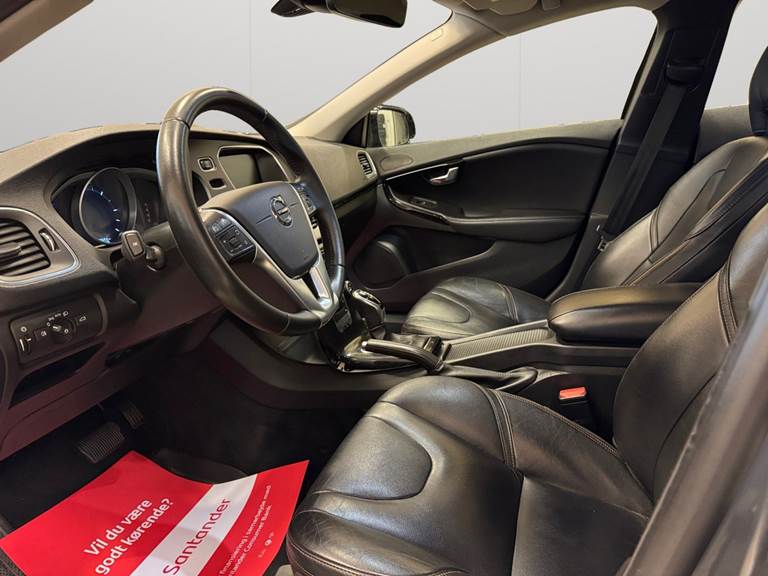 Volvo V40 CC 2,0 D3 150 aut.