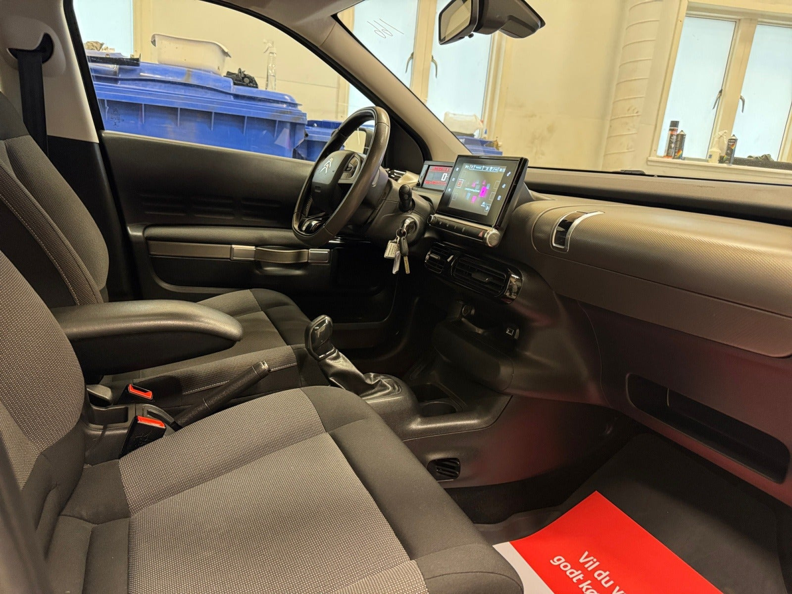 Sort Citroën C4 Cactus fra 2018