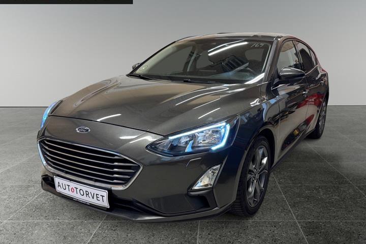 Sort Ford Focus fra 2020 set udefra
