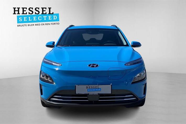 Blå Hyundai Kona fra 2022