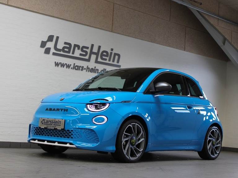 Abarth 500e Scorpionissima