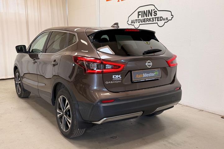 Brun Nissan Qashqai fra 2019
