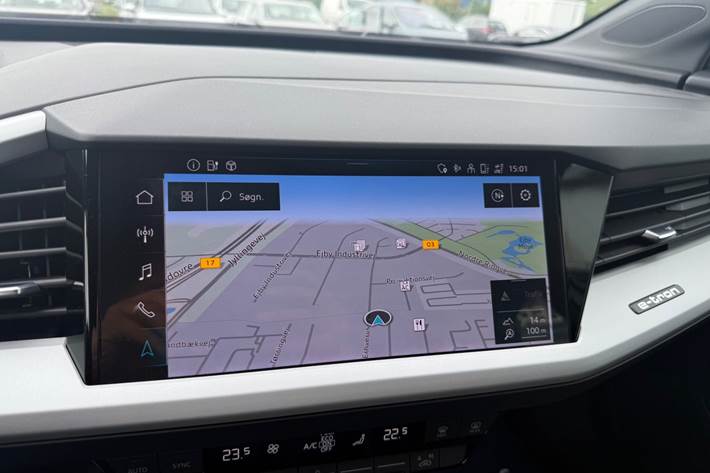 Hvid Audi Q4 e-tron fra 2023