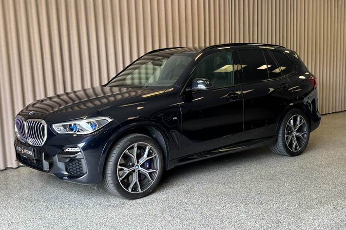 Sort BMW X5 fra 2020