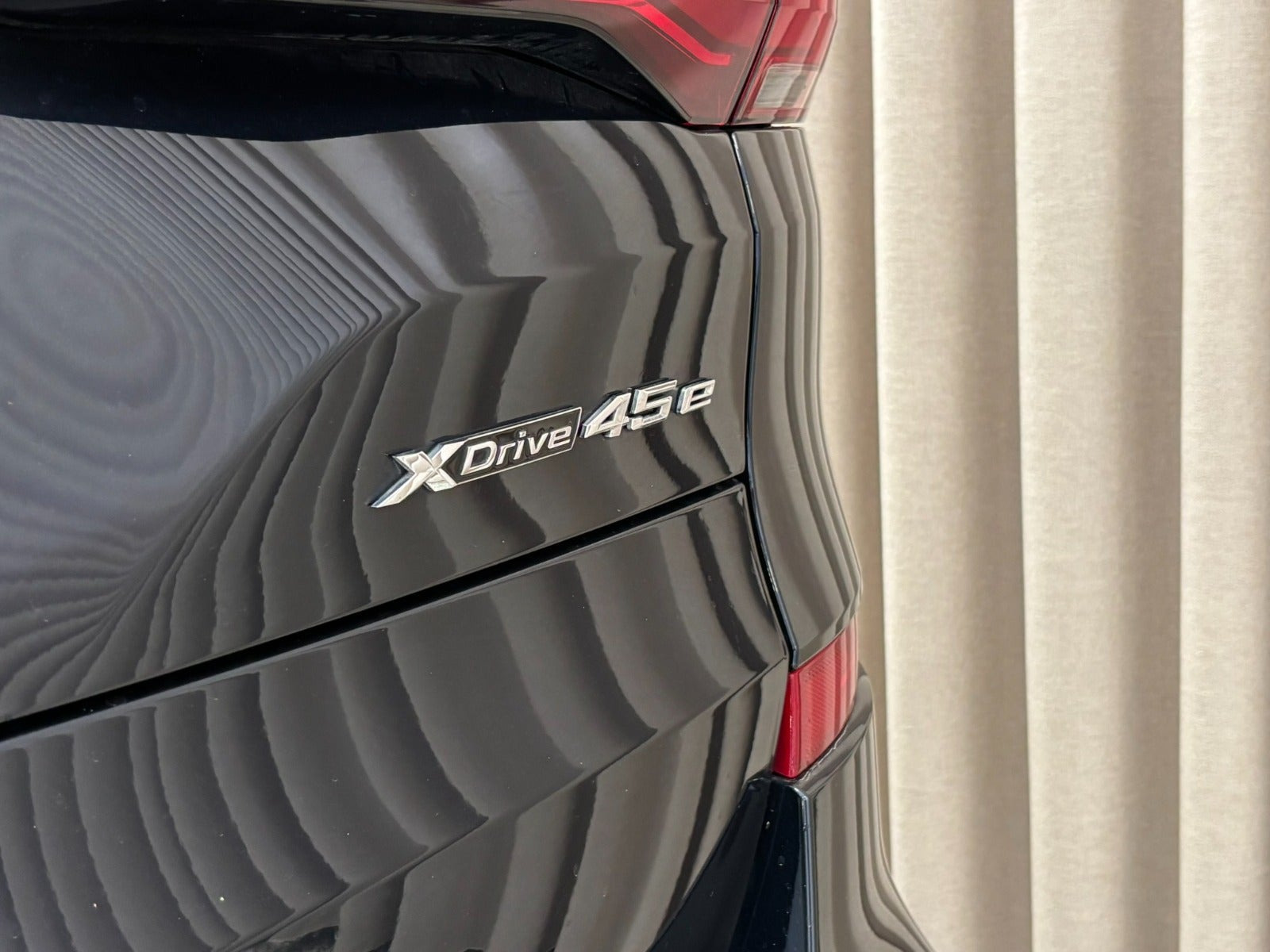 Sort BMW X5 fra 2020