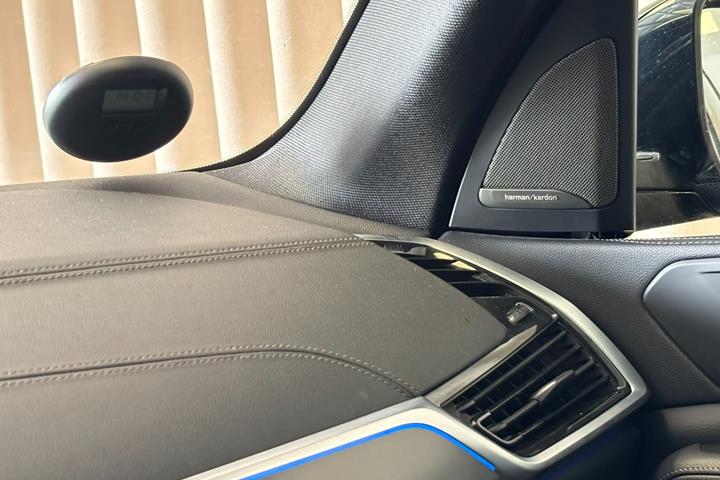 Sort BMW X5 fra 2020
