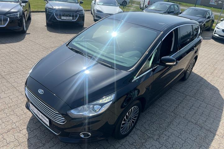 Sort Ford S-MAX fra 2019