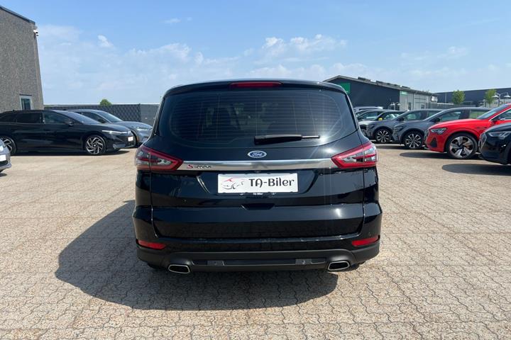 Sort Ford S-MAX fra 2019