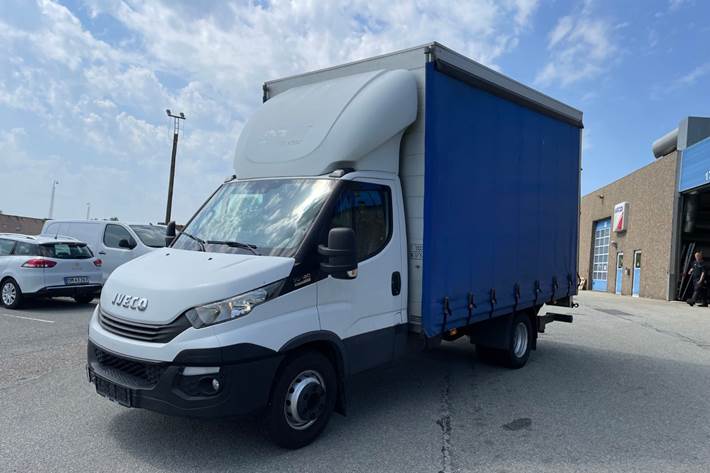 Hvid Iveco Daily fra 2018