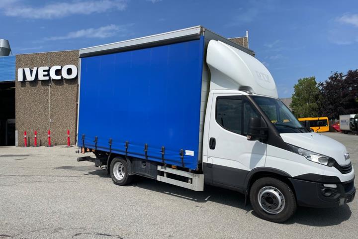 Hvid Iveco Daily fra 2018