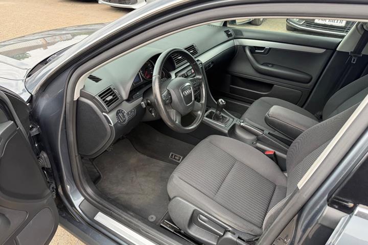 undefined Audi A4 fra 2008