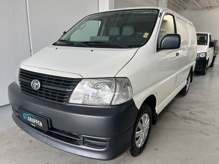Toyota HiAce 2,5 D-4D 95 Komfort kort