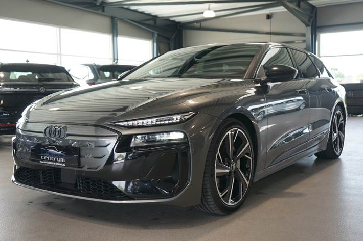 Grå Audi A6 e-tron fra 2025
