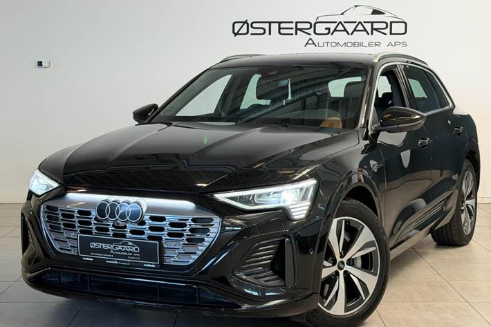 Sort Audi Q8 e-tron fra 2024