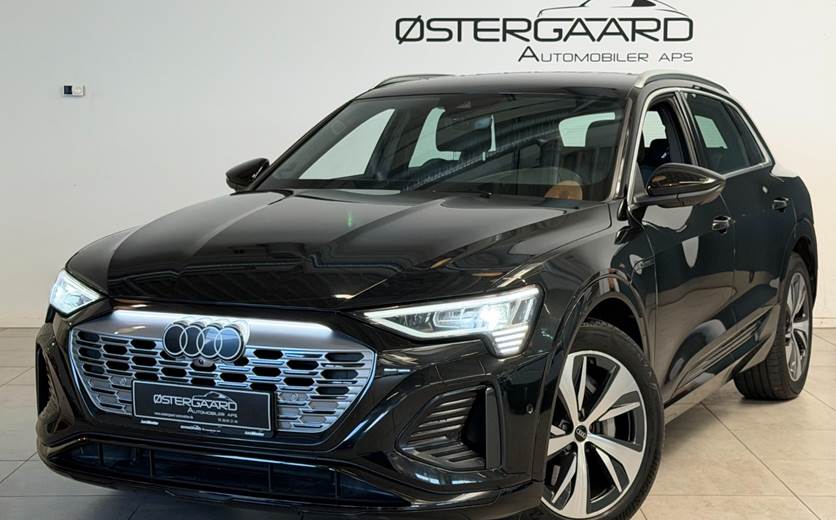 Audi Q8 e-tron 55 S-line quattro