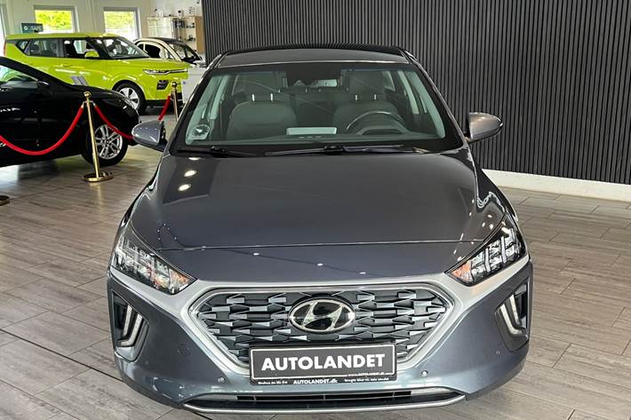 Grå Hyundai Ioniq fra 2020