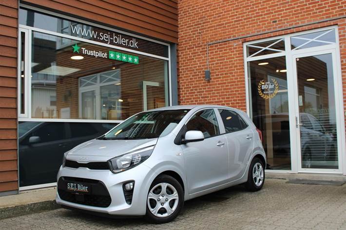 Sølv Kia Picanto fra 2023