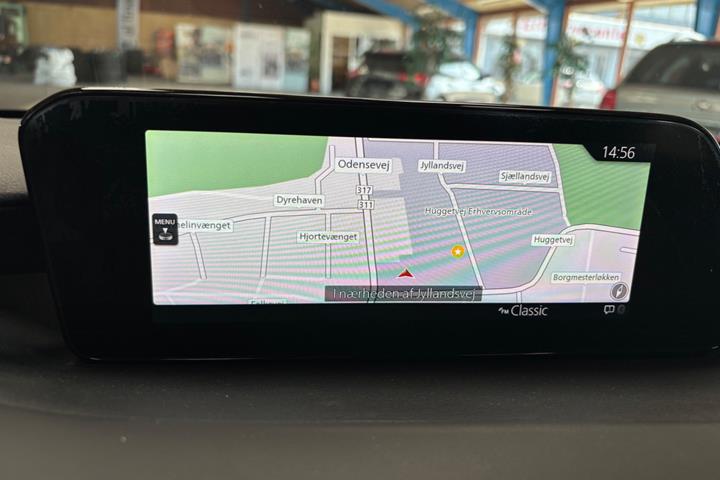 Grå Mazda 3 fra 2019