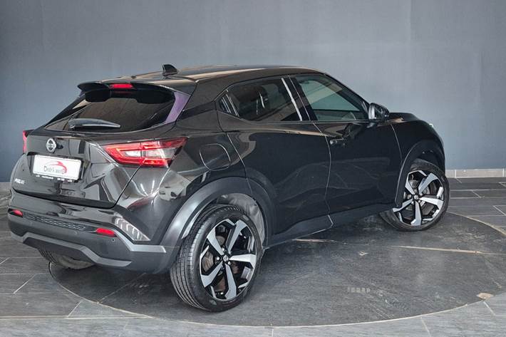 Sort Nissan Juke fra 2021