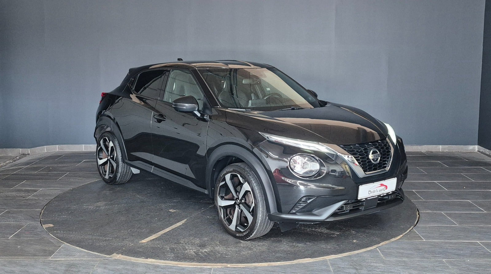 Sort Nissan Juke fra 2021