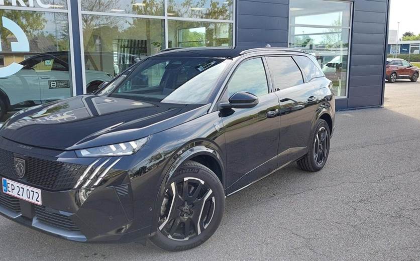 Peugeot e-5008 EL GT Pack 210HK 5d Aut.