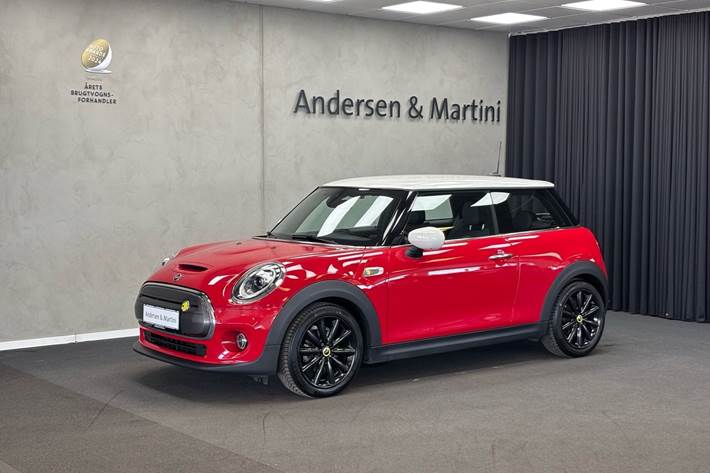 Rød Mini Cooper fra 2021