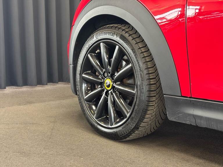 Mini Cooper SE EL Essential 184HK 3d Aut.