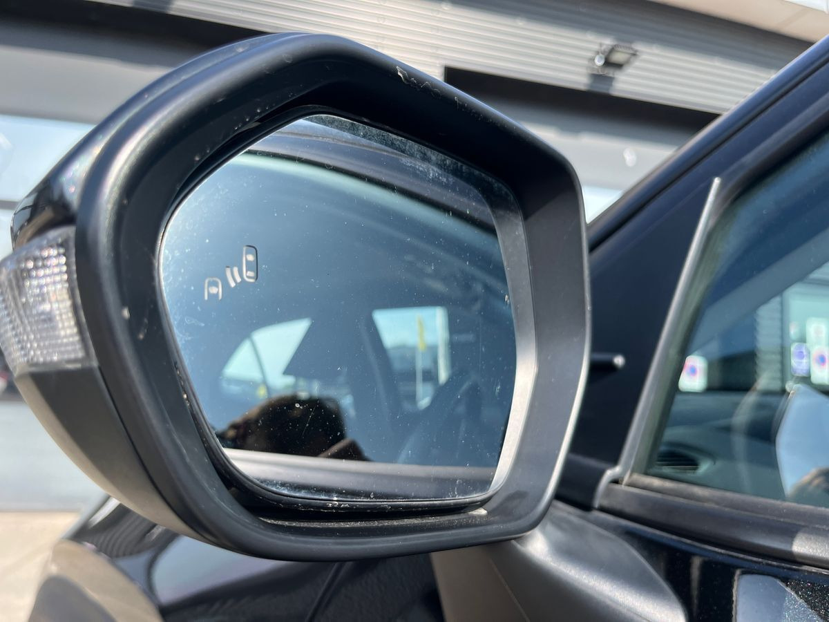 Sort Toyota Yaris Cross fra 2022