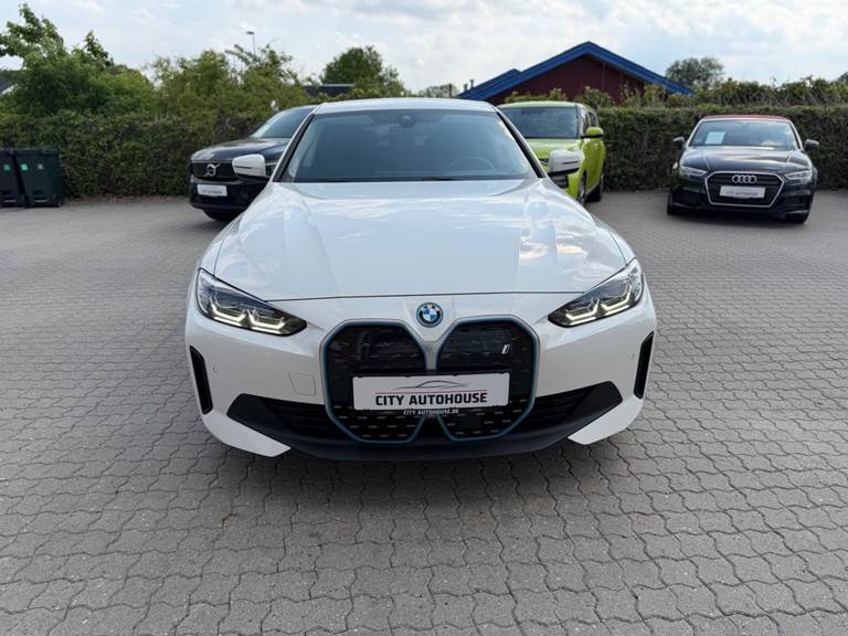 BMW i4 eDrive40