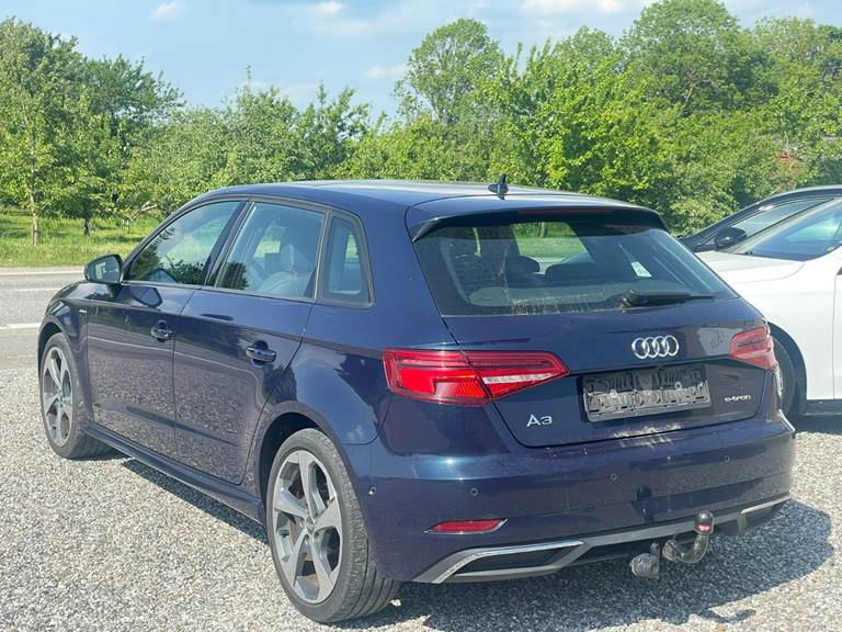 Audi A3 1,4 e-tron S-line Sportback S-tr.