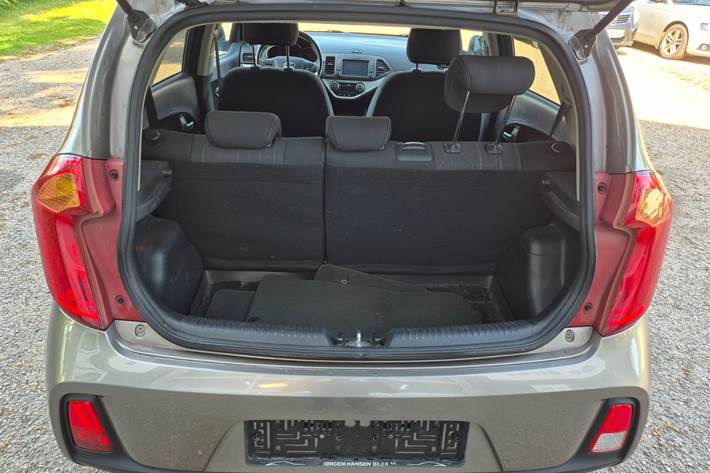 Grøn Kia Picanto fra 2016
