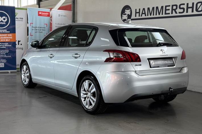 undefined Peugeot 308 fra 2015