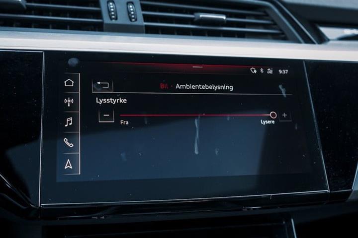 Gul Audi e-tron fra 2019
