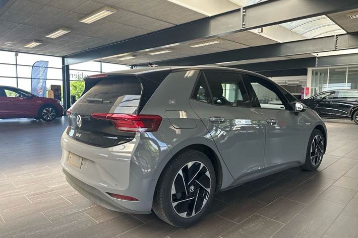 Grå VW ID.3 fra 2022