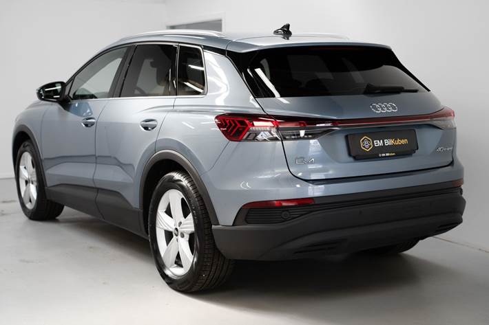 undefined Audi Q4 e-tron fra 2023
