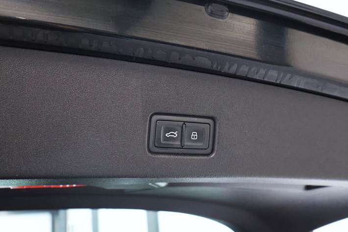 Sort Audi Q4 e-tron fra 2022