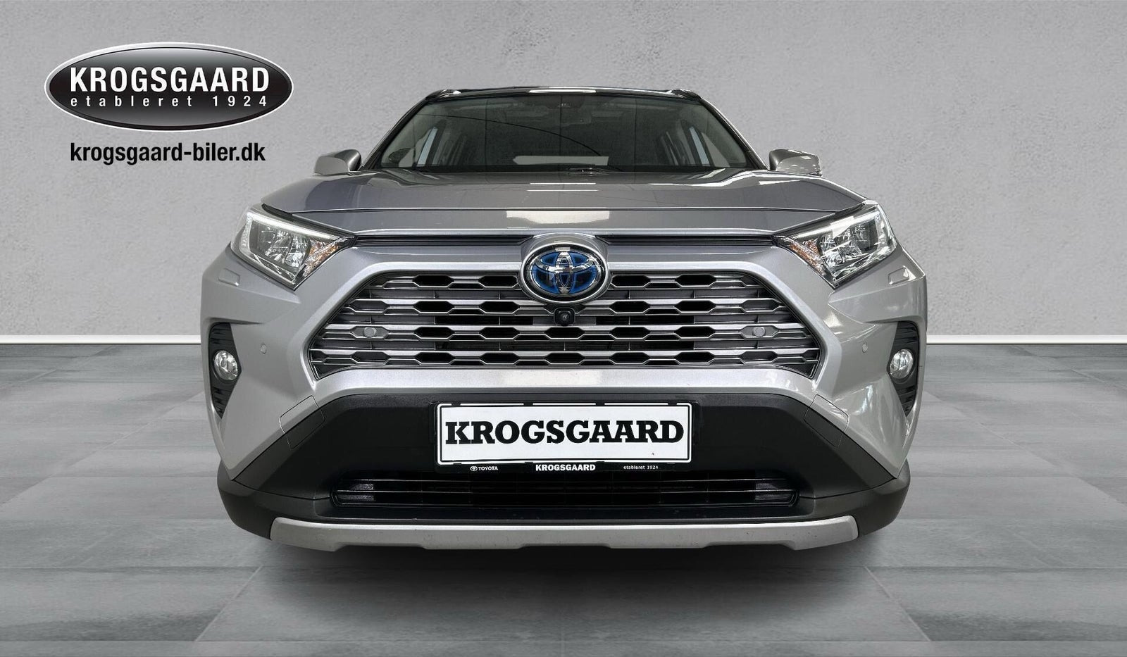 Sølv Toyota RAV4 fra 2020