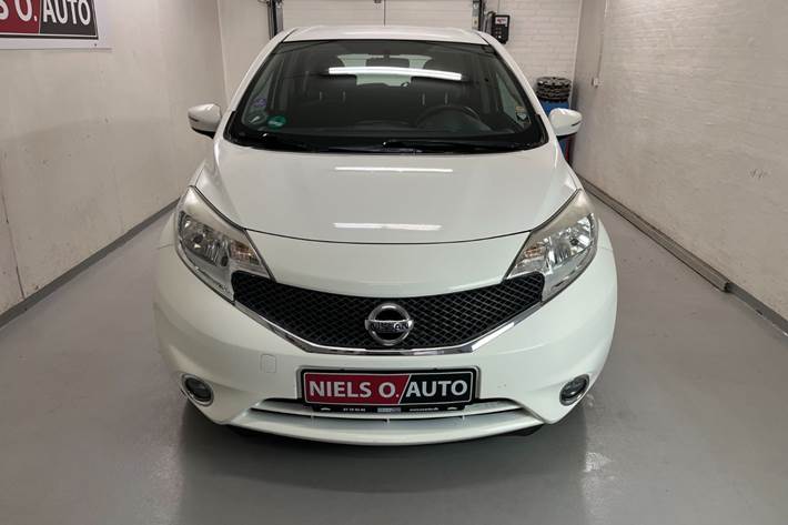 Hvid Nissan Note fra 2015