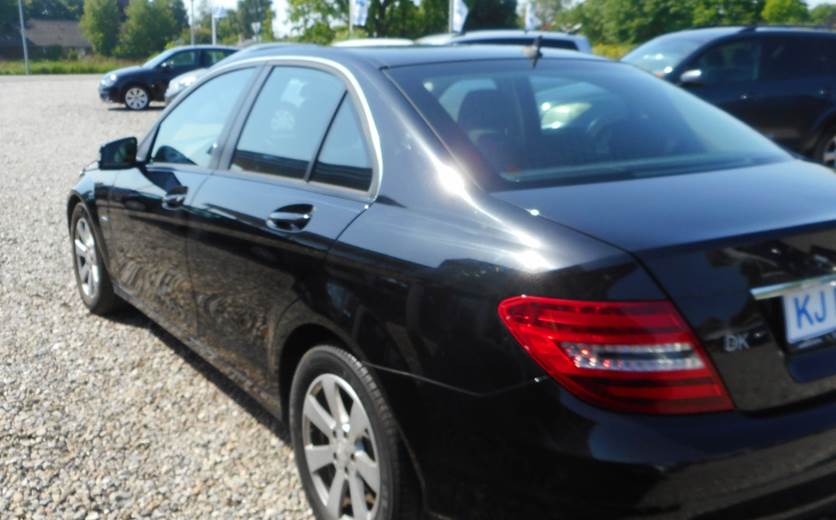 Mercedes C200