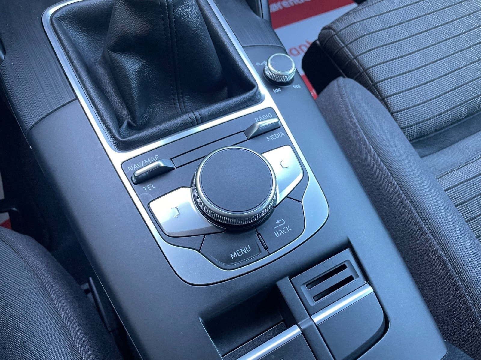Hvid Audi A3 fra 2019