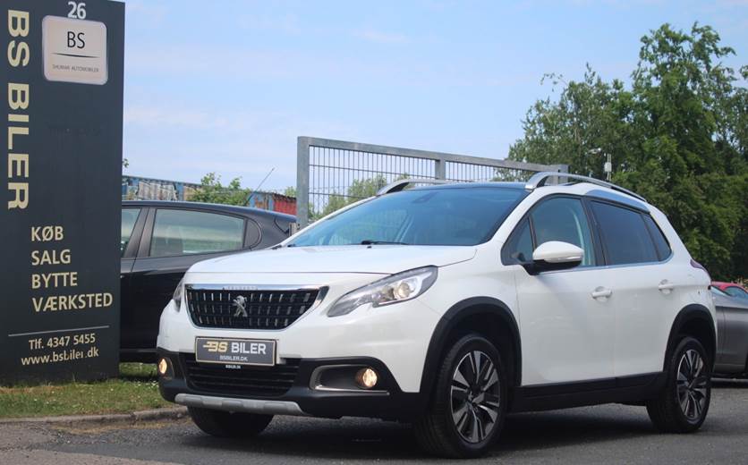 Peugeot 2008 1,2 PureTech 110 Prestige Sky