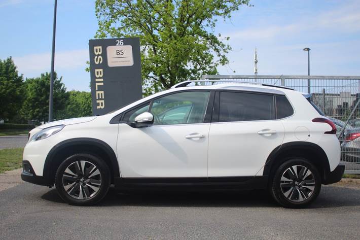 Hvid Peugeot 2008 fra 2019