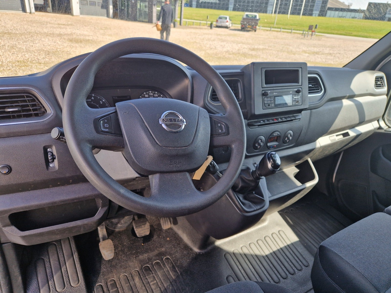 undefined Nissan NV400 fra 2021 set indefra