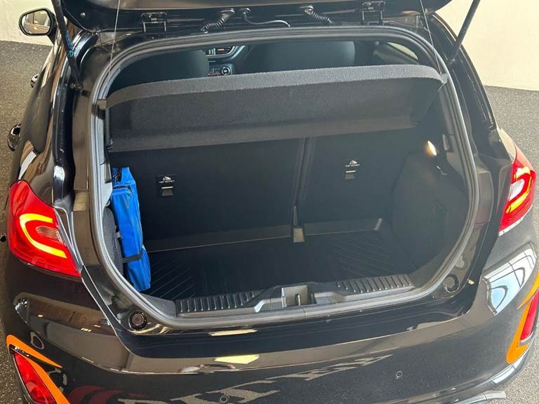 Ford Fiesta 1,0 EcoBoost mHEV ST-Line